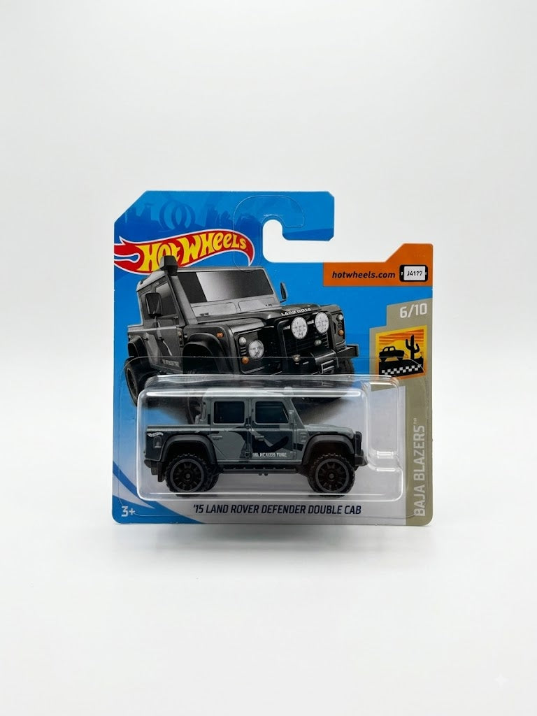Hot Wheels '15 Land Rover Defender Double Cab - Baja Blazers