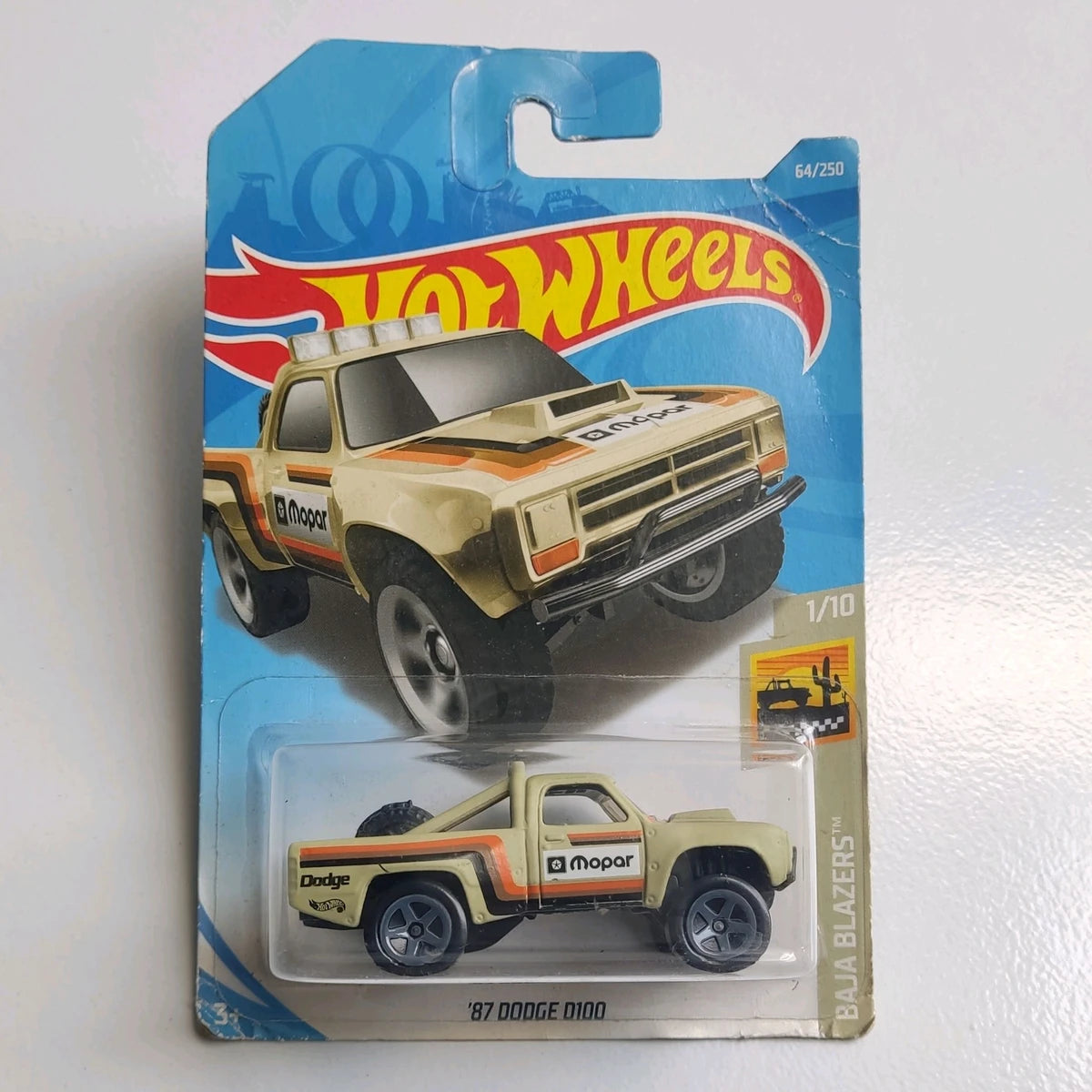 Hot Wheels '87 Dodge D100 (Baja Blazers - 1/10)
