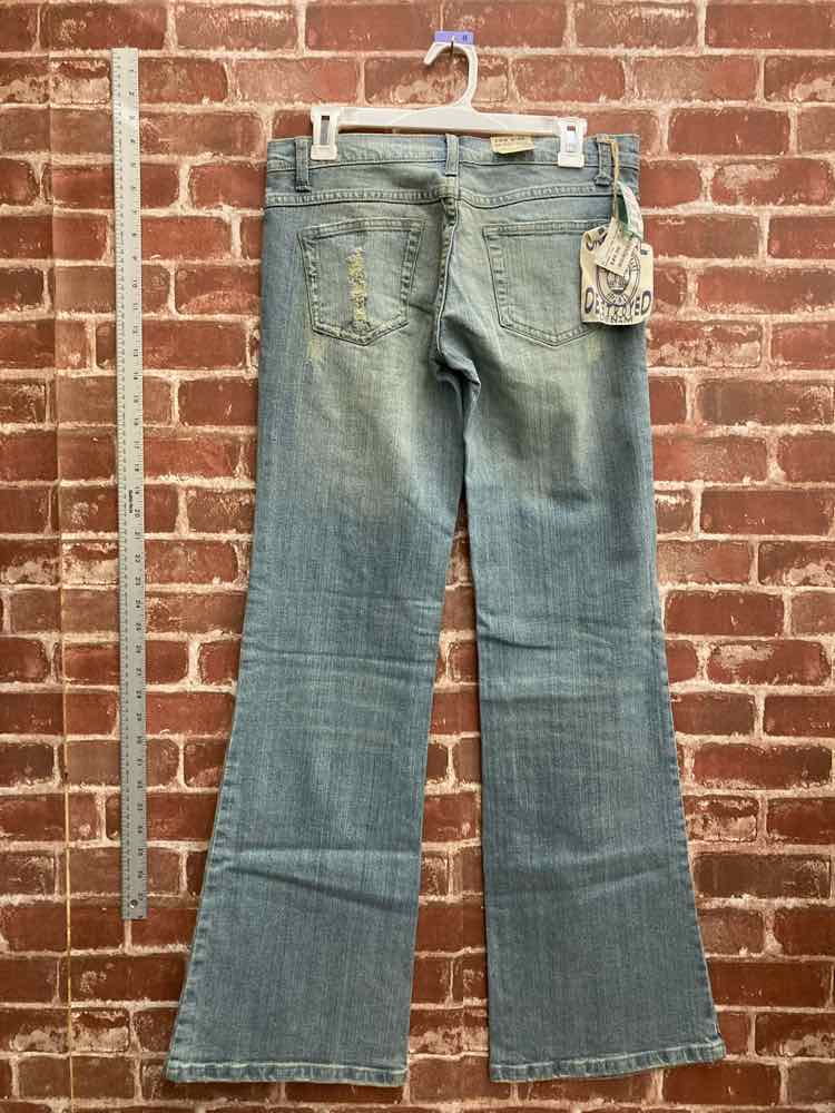 New With Tag Luxury UB Jeans Size 30 Jeans