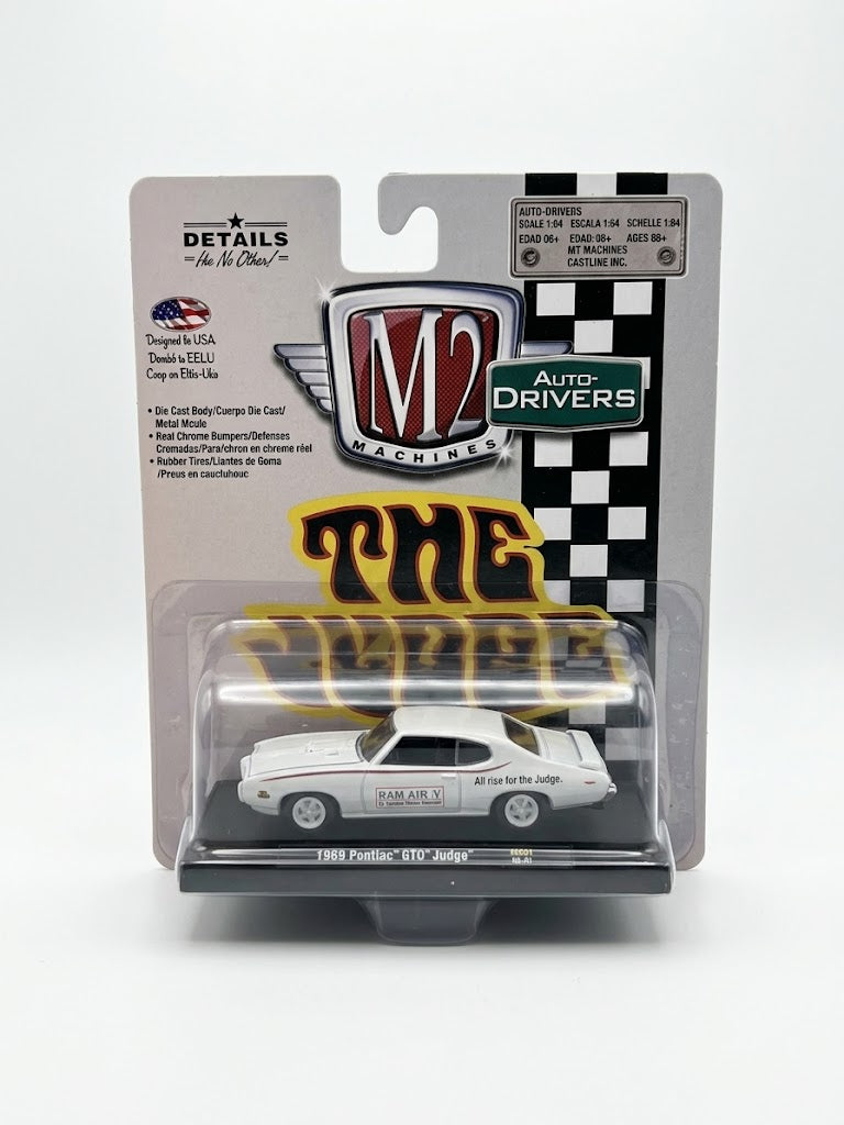 M2 Machines 1969 Pontiac GTO Judge - Auto-Drivers (White Ram Air V)