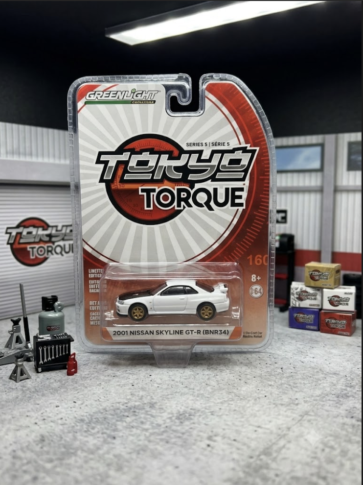 GreenLight Tokyo Torque Series 5 - 2001 Nissan Skyline GT-R (BNR34)