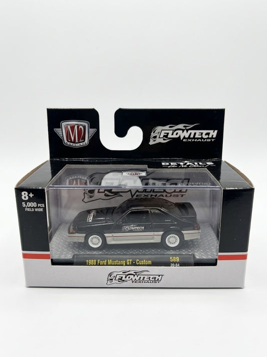 M2 Machines 1988 Ford Mustang GT - Custom (Black & White / Flowtech)