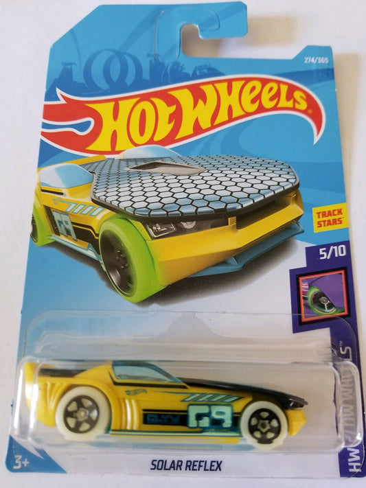 Hot Wheels 1:64 HW Glow Wheels - Solar Reflex Racer (Yellow & Black / 274/365)