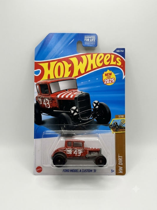Hot Wheels HW Dirt: '31 Ford Model A Custom (1:64 Scale - Distressed Red #140/250)