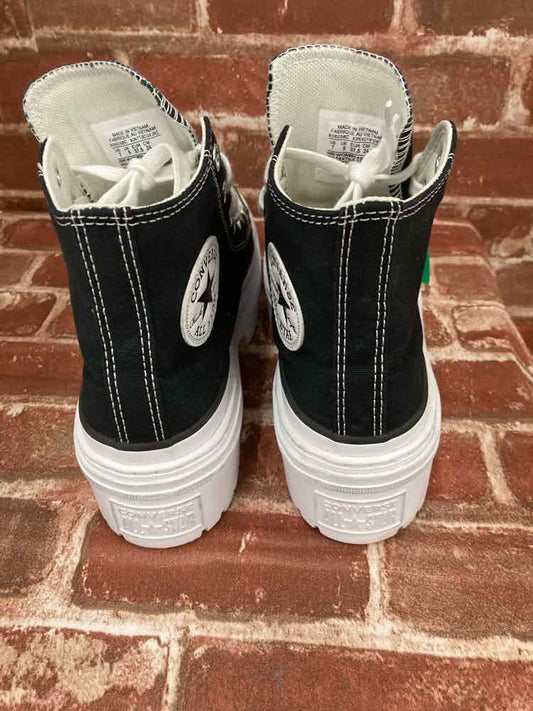 New W/O Tag Converse 7 Sneakers