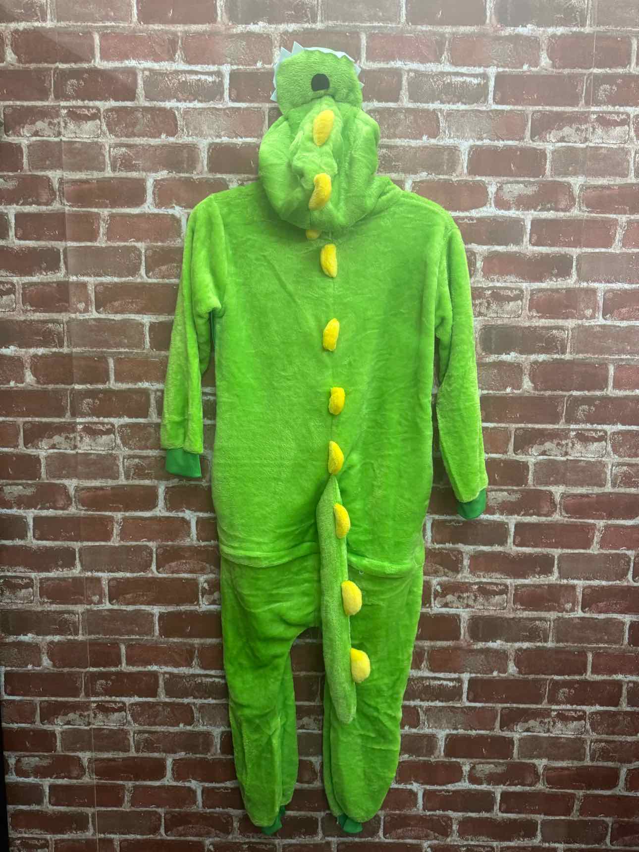 9-10 No Brand Green Overalls