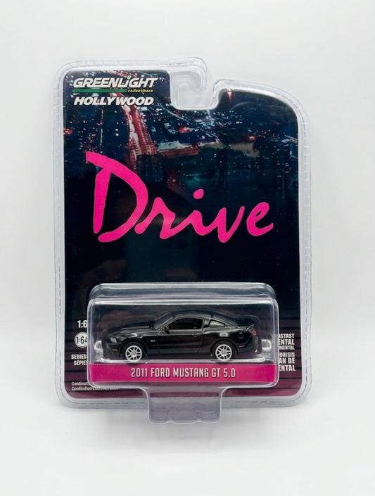 GreenLight 1:64 Hollywood Drive (2011) - 2011 Ford Mustang GT 5.0