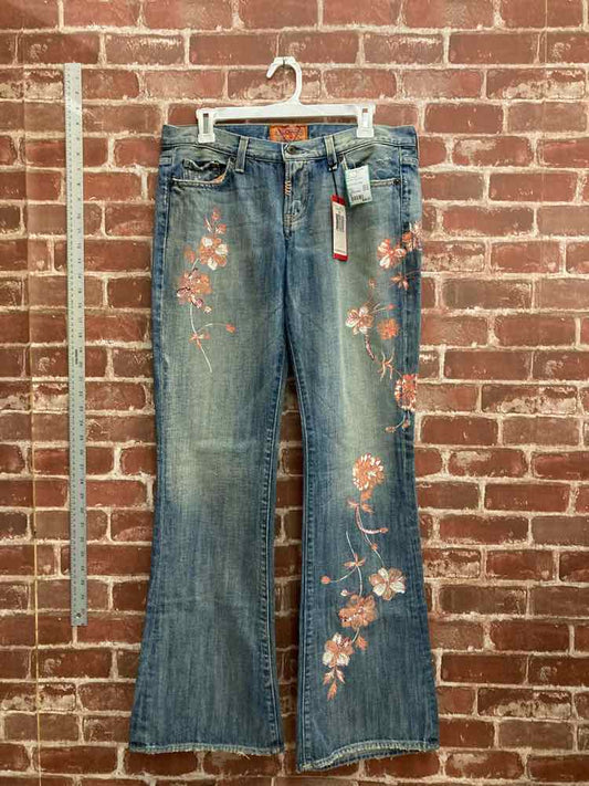 New With Tag Guess Premium Size 30 Jeans