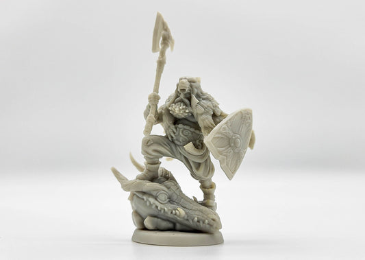 Male Thane Fighter dnd Viking mini - Norse | Male | Chief | Fighter | Barbarian | Fantasy, Human| Pathfinder | Wargaming, 28mm 32mm